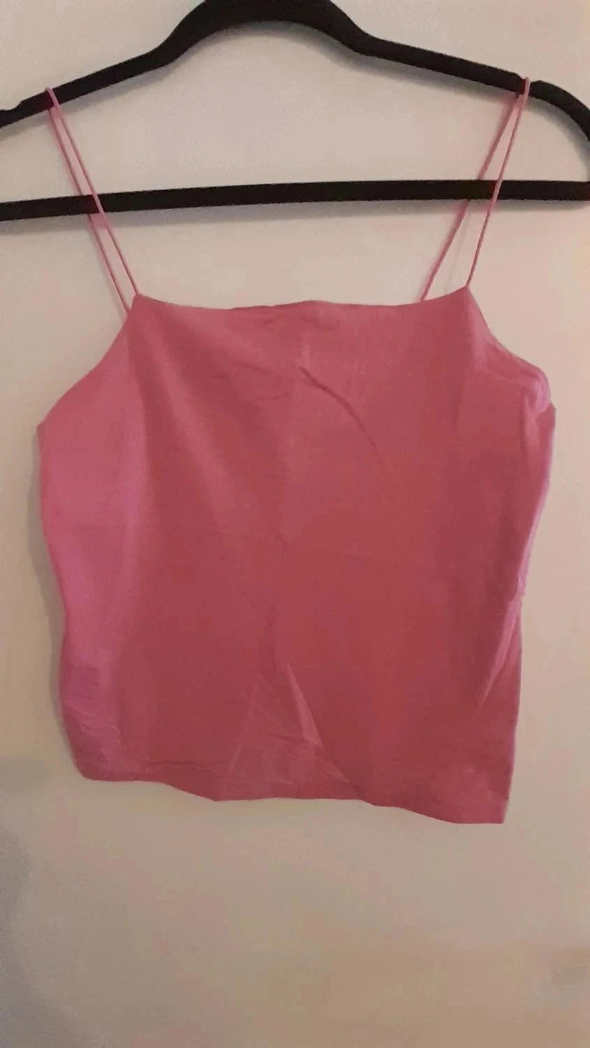 Joli top, couleur rose, taille S, Marque Primark